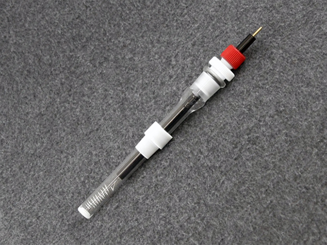 Standard Platinum Counter Electrode Assembly with Fritted Isolation Tube (part number AFCTR5)