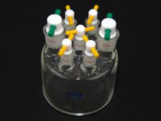 Reference Electrode Storage System with all ports sealed with PTFE stoppers