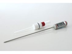 Digital Thermometer with Thermo-Well (part number AKTHERM1)